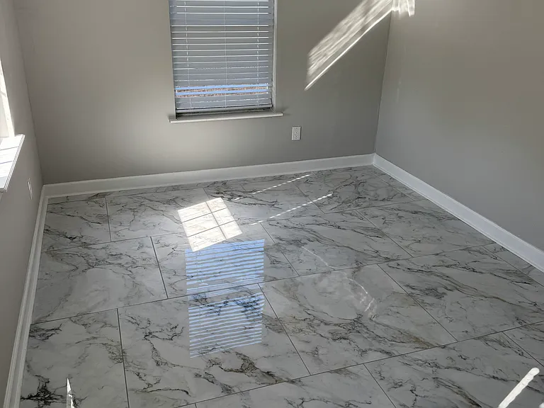 2911 Katy Ln — Photo 14