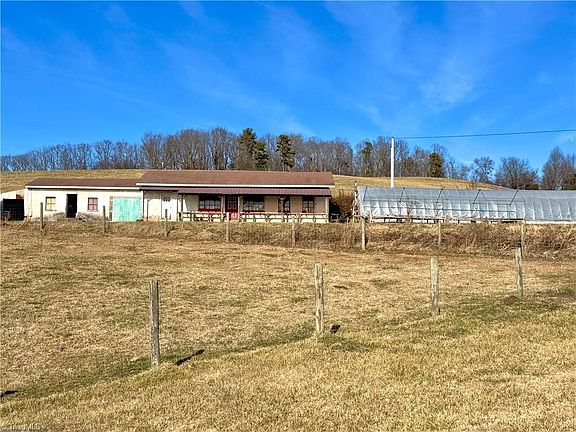 3rd image of 8660 Austin Traphill Rd