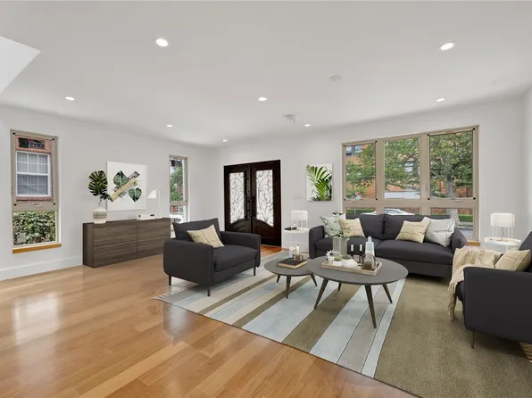 34-22 202nd Street, Bayside, NY 11361