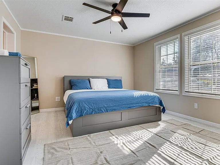 8125 Shelley Trl — Photo 9