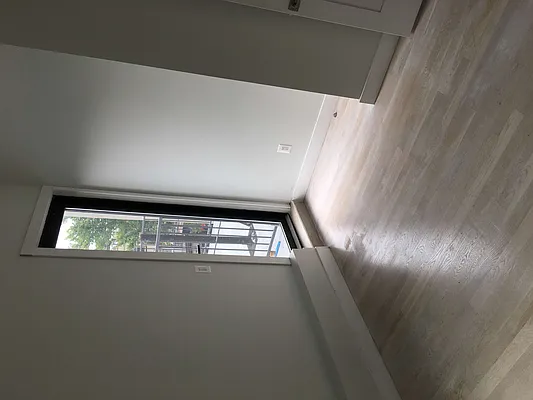 Rented by Nooklyn NYC LLC | media 54