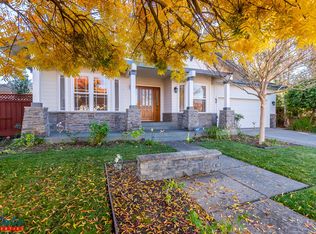 7812 Creekline Dr, Cupertino, CA