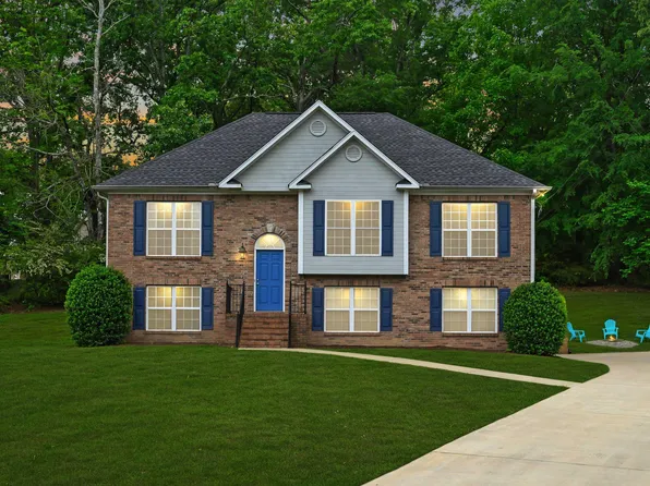 1015 Hickory Cir, Moody, AL 35004