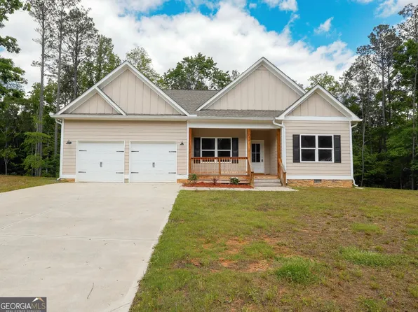 240 Rivers Edge Dr, Chatsworth, GA 30705