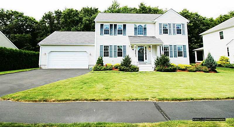 1st image of 83 Scituate Farms Dr