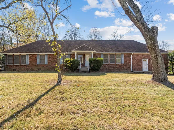 633 McMurray Dr, Nashville, TN 37211