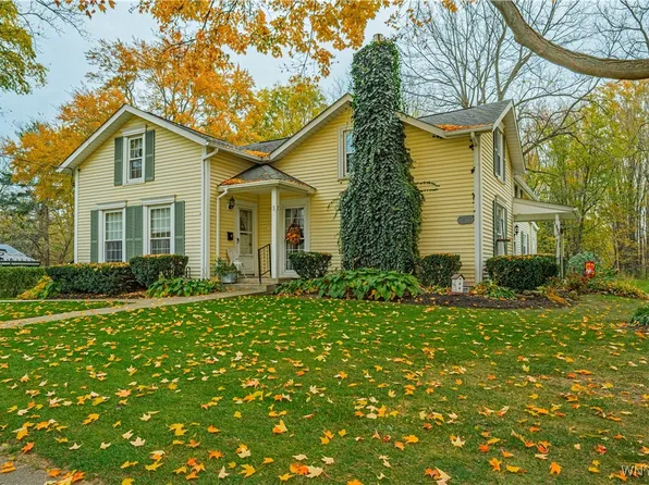 1385 Quaker Rd, Barker, NY 14012