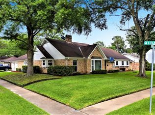 1030 Curtin St, Houston, TX 77018