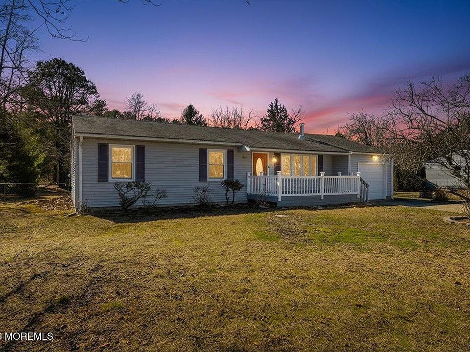 1st image of 629 W Commodore Boulevard