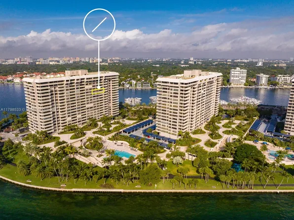 1 Grove Isle Dr #A1207, Miami, FL 33133