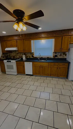 2115 Guilderland Ave #2 Photo 1