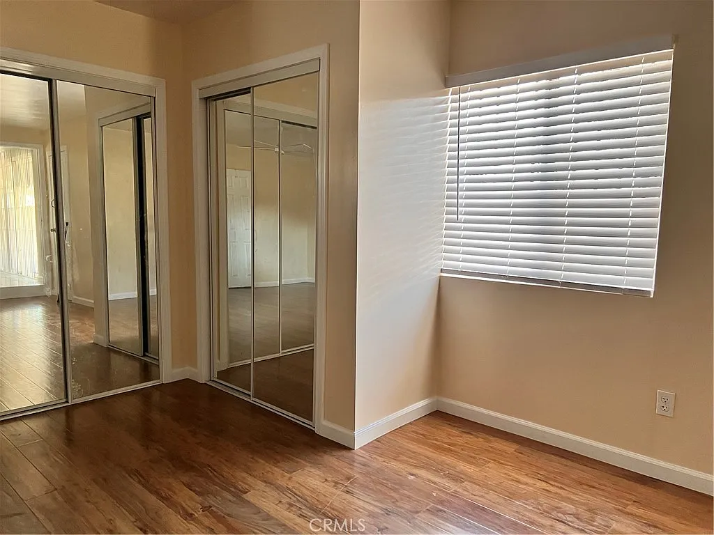 Studio, 1305 sqft, $1,650 — Photo 2