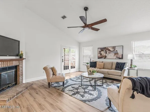 3824 MILLPOINT Drive, Jacksonville, FL 32257