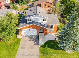 73 Blackthorn Ln, Brampton, ON L6V3K9