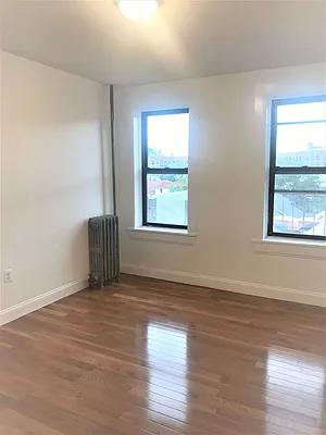 Rented by Page Real Estate | media 18