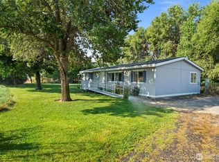 9079 48th Rd NE, Moses Lake, WA 98837