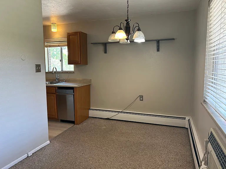 301 Peterson St #211 — Photo 3