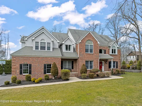 7 Fernwood Court, Holmdel, NJ 07733