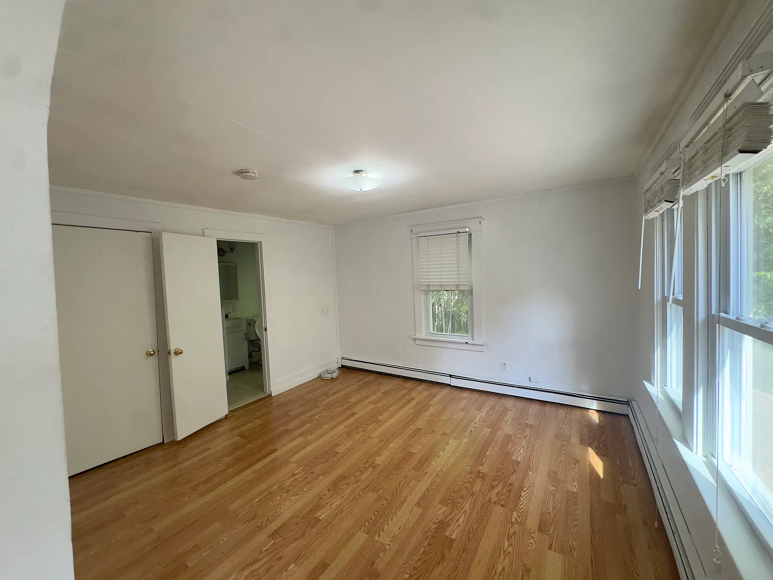 1 bed, $2,200 — Photo 4