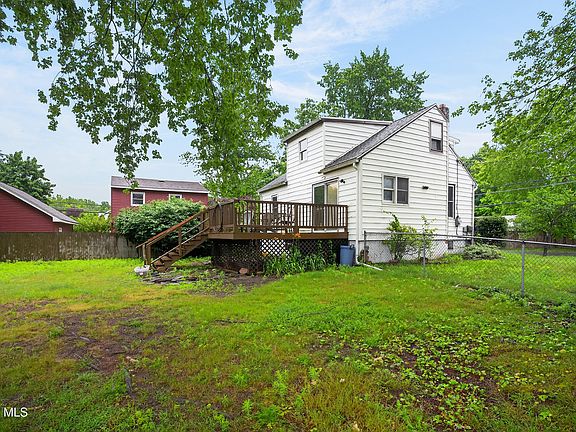4th image of 30 Culver Avenue