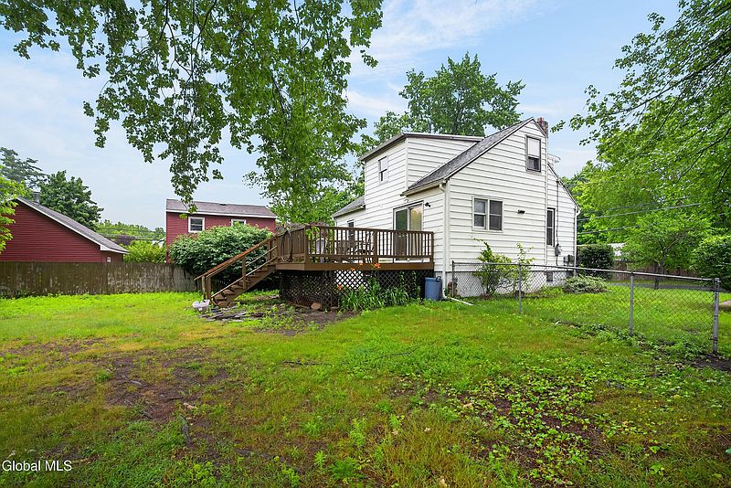 4th image of 30 Culver Avenue