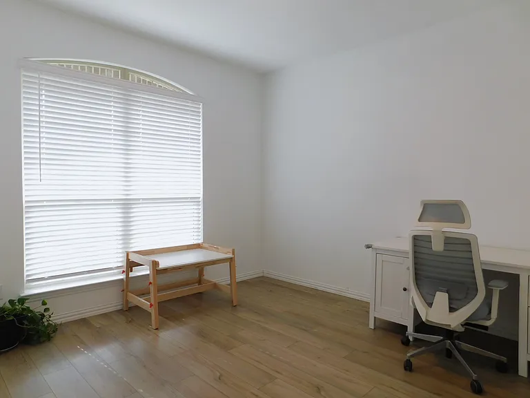 3500 Kingsview Dr — Photo 19