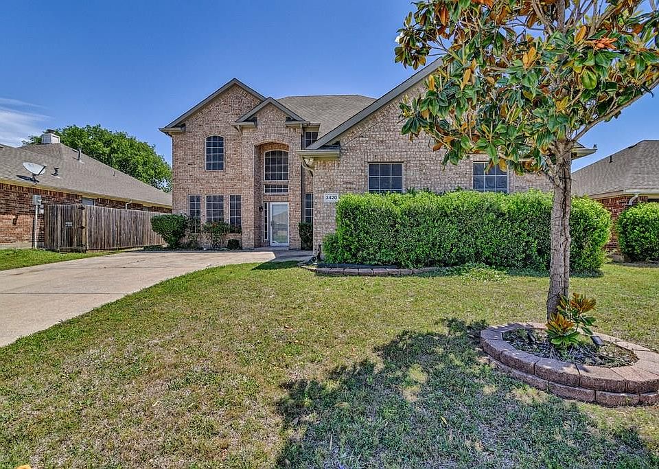 1st image of 3420 Daisy Ln