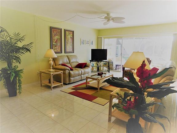 3rd image of 6201 2nd St E Unit 74