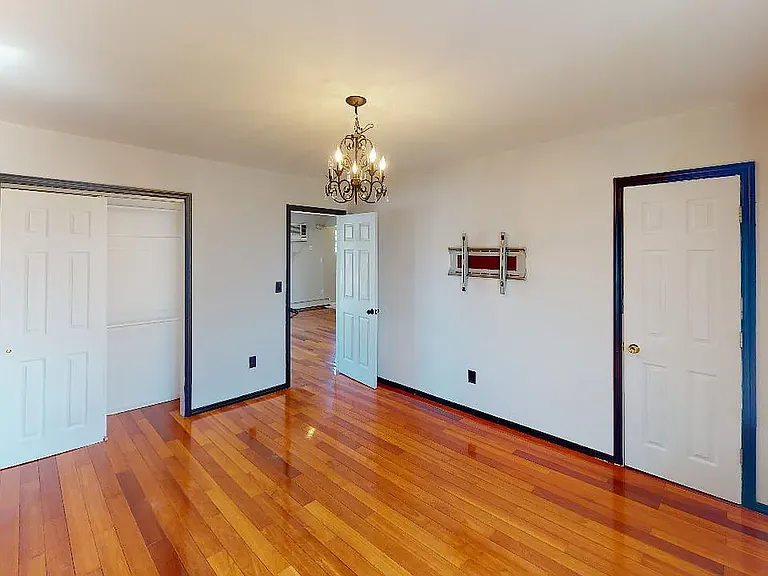 9712 95th Ave #3 — Photo 15