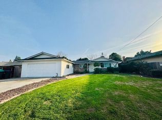 3035 W Cambridge Avenue, Visalia, CA 93277