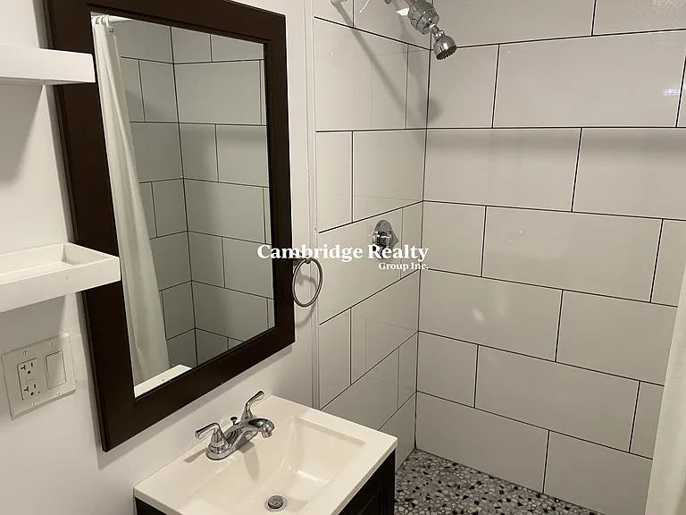 38 Newton St #2T — Photo 20