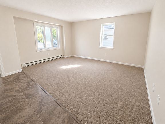 4th image of 9 Charlton St