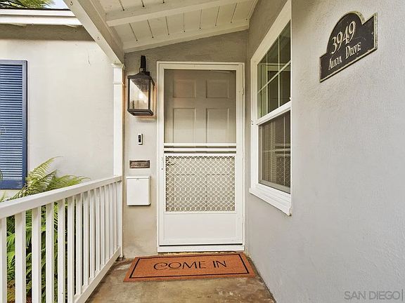 4th image of 3949 Alicia Dr