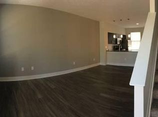 5718 Walk Ln, New Albany, OH 43054