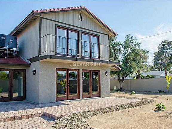 4th image of 1860 Papago Ln