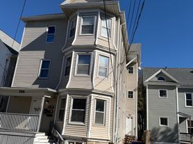 164 Richmond St, New Bedford, MA