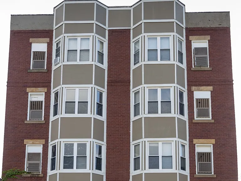 1500 Fallowfield Ave — Photo 2