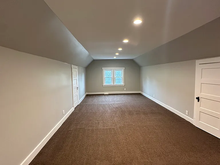 4500 Ashland Ave #2 — Photo 14