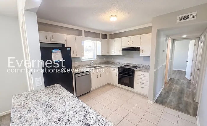 3729 Millbrae Dr NW — Photo 7