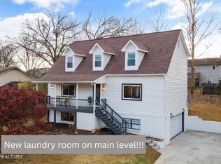 10932 Twin Harbour Dr, Knoxville, TN 37934