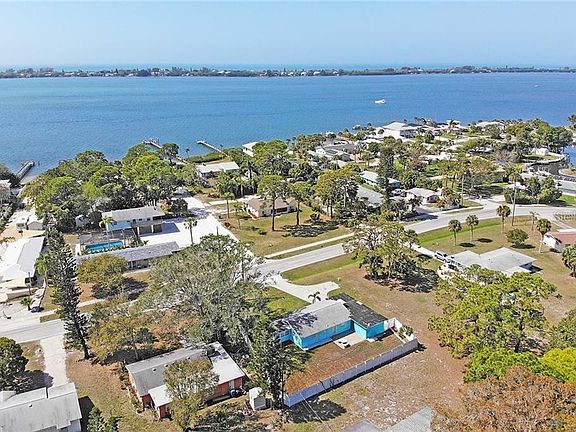 2nd image of 495 S McCall Rd