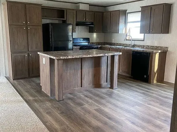 314 Smithfield Ext, Derry, PA 15627