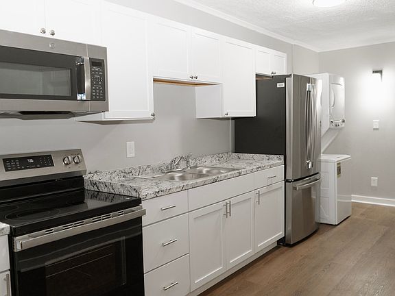 2nd image of 7659 South St