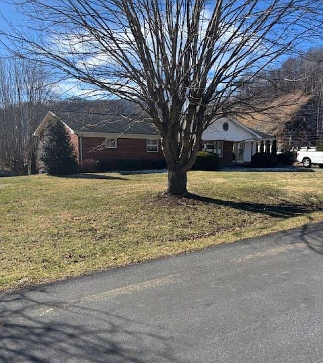 1st image of 116 River Drive