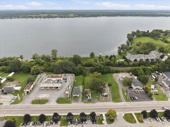 465 C Dundas St W, Belleville, ON K8P 1B6