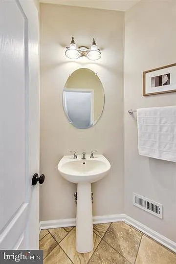 43213 Whelplehill Ter — Photo 24