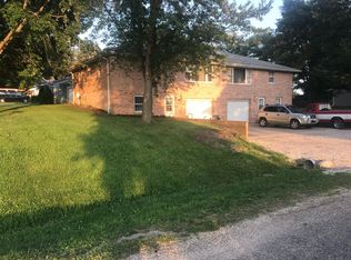 212 N Jackson St, Deer Creek, IL 61733