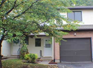 183 Oak Forest Dr #18-3, Manchester, CT 06042