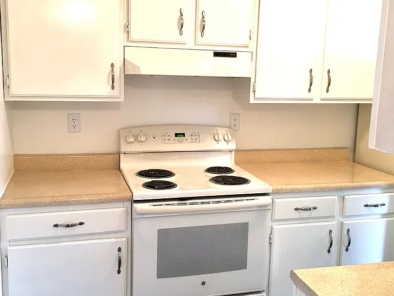 Villages on Madison Apartments — Photo 94