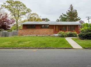 7 Buckingham St, Manchester, CT 06042